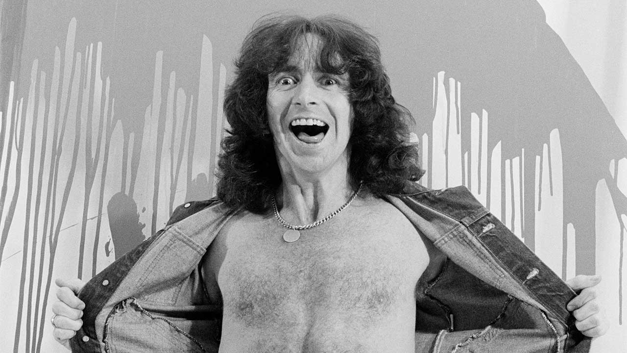 Bon Scott’s pre-AC/DC bandmate remembers their wild times: “We nicknamed him Road-Test Ronnie. He tried it all!”