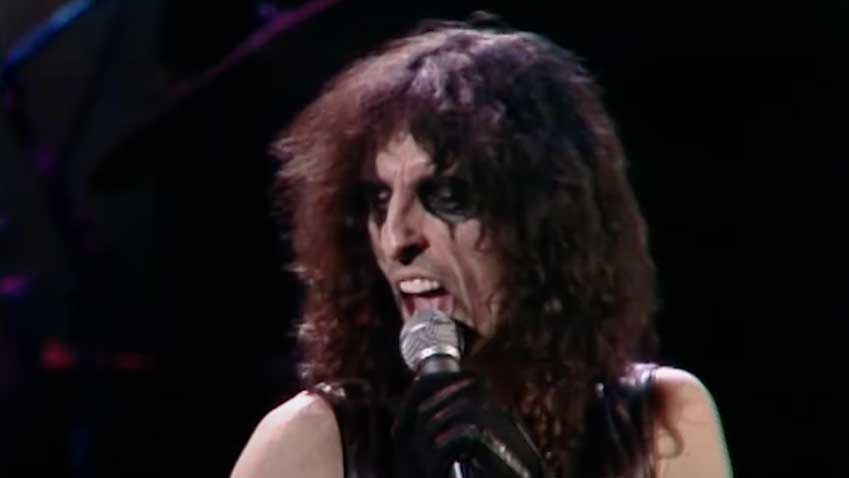Watch Alice Cooper play a wild version of I’m Eighteen on The Midnight Special