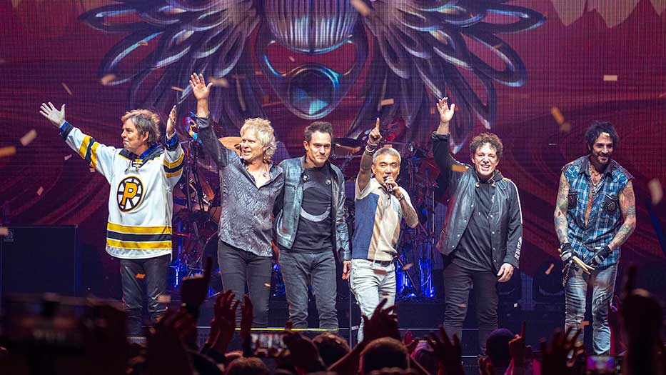 journey’s-jonathan-cain-has-sued-bandmate-neil-schon-again,-this-time-as-they’re-on-tour-together