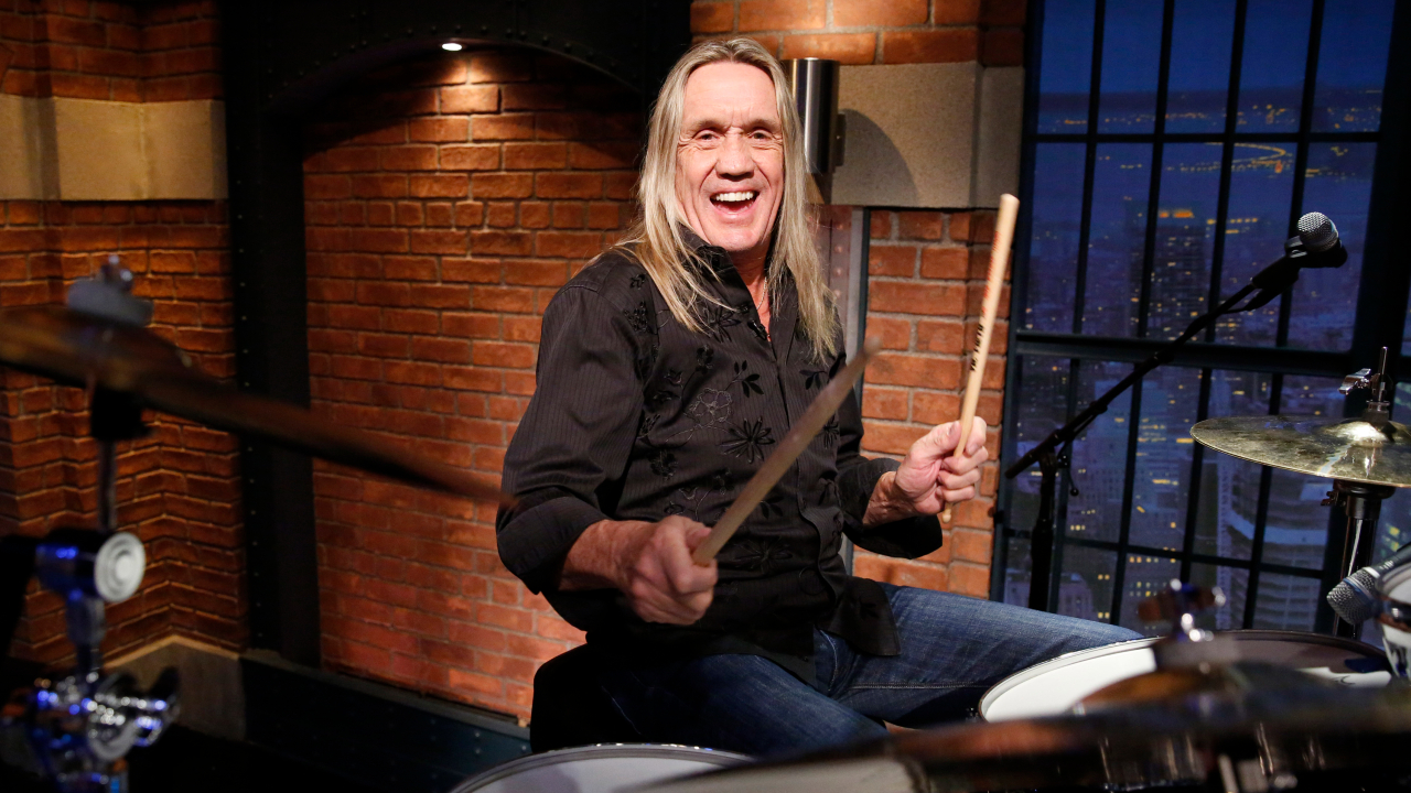 “i-don’t-play-the-trooper-fill-anymore”:-iron-maiden’s-nicko-mcbrain-reveals-effects-of-2023-mini-stroke