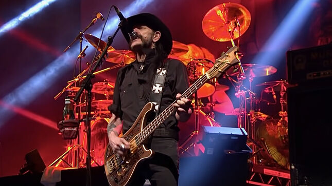 motorhead-–-55-harley-davidson-bikers-deliver-lemmy’s-ashes-to-nottingham’s-rock-city;-video,-photos