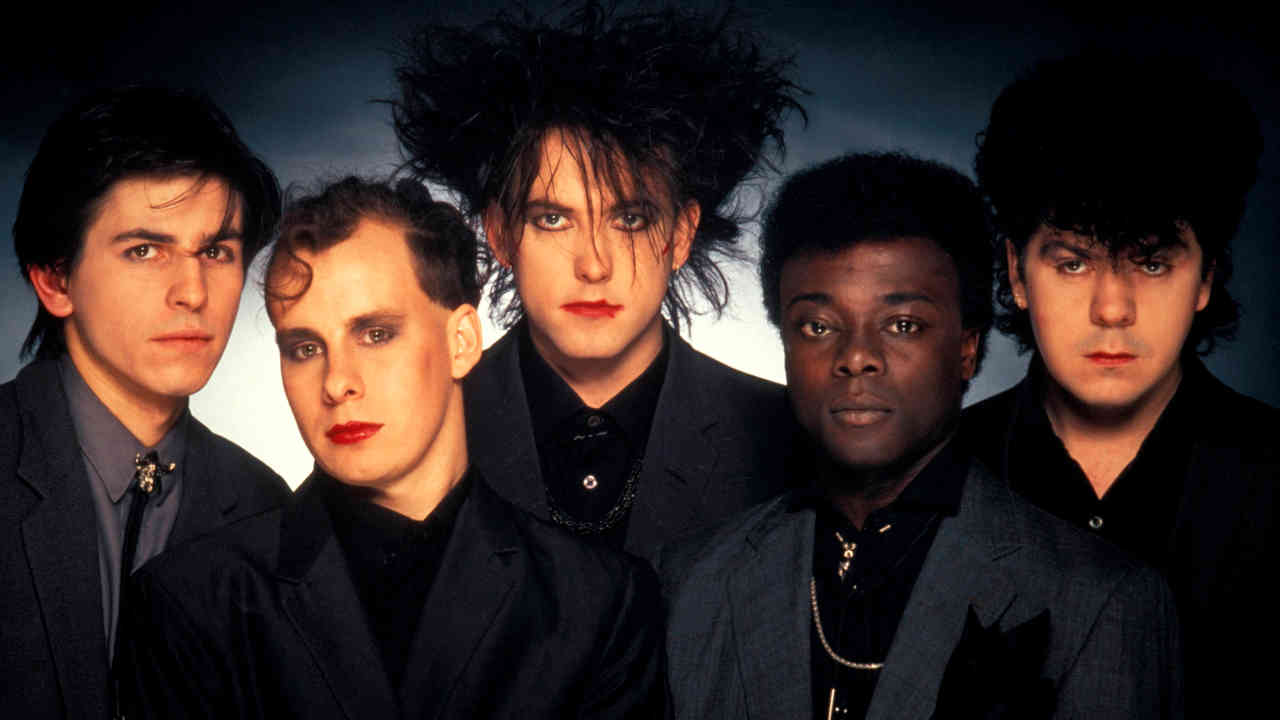 “i-wanted-to-make-the-ultimate-record.-and-then-the-band-could-stop”:-how-the-cure’s-pornography,-disintegration-and-bloodflowers-albums-became-goth’s-great-‘dark-trilogy’