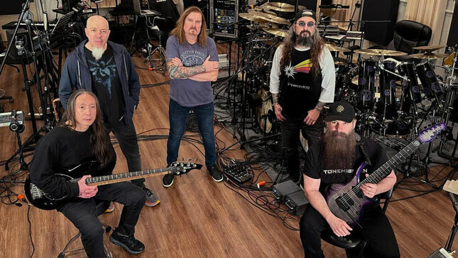 dream-theater-drummer-mike-portnoy-checks-in-from-40th-anniversary-tour-2024-2025-rehearsals-–-“incredible-how-quick-and-seamless-we-have-jumped-right-back-into-these-songs-together-again-after-all-these-years”