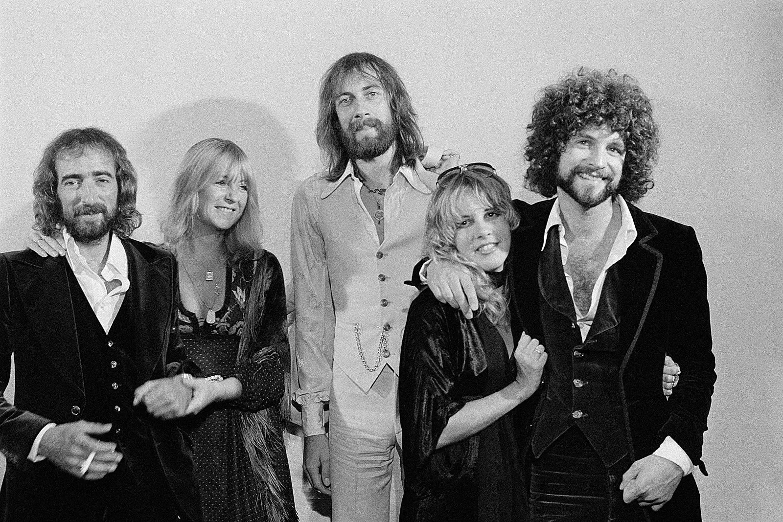 fleetwood-mac-to-receive-first-authorized-documentary