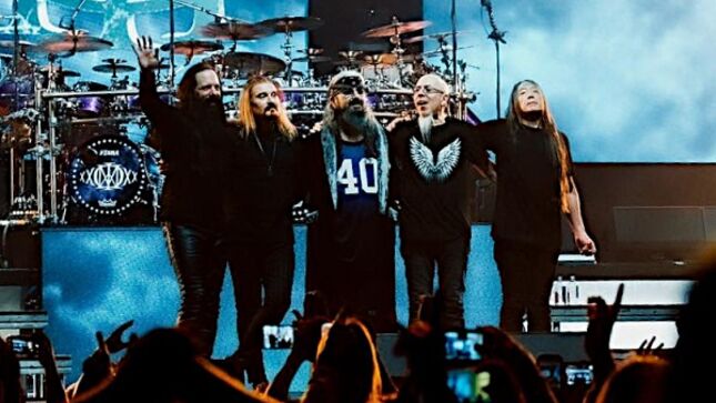 DREAM THEATER Film 40th Anniversary Paris Show For Official Live Release – “It Was One Of Those Nights Where All The Stars Aligned” (Video)