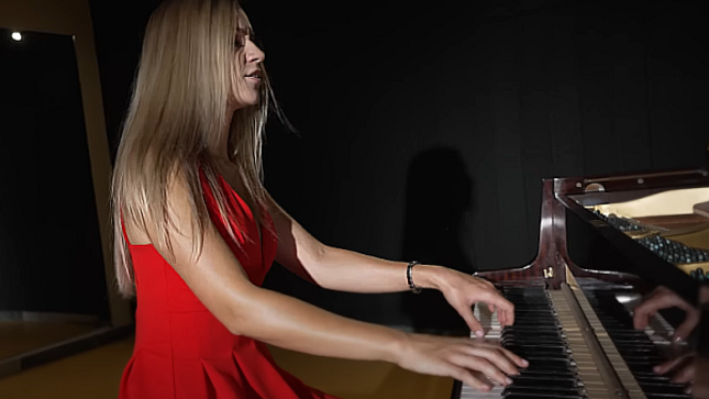 russian-pianist-gamazda-performs-metallica-classic-“orion”-(video)