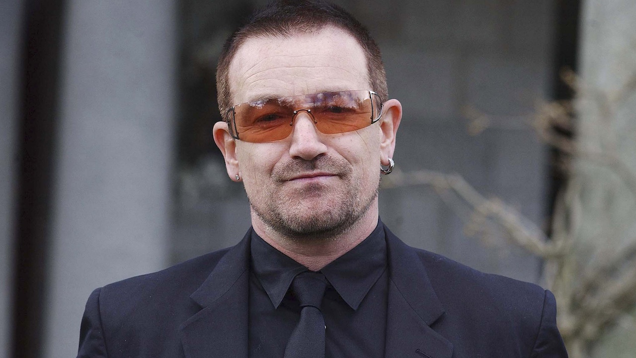 “a-phrase-that-works-on-every-occasion-is-an-invaluable-exit-strategy”:-bono-on-the-priceless-advice-he-was-given-by-a-hard-rock,-harder-drinking-legend