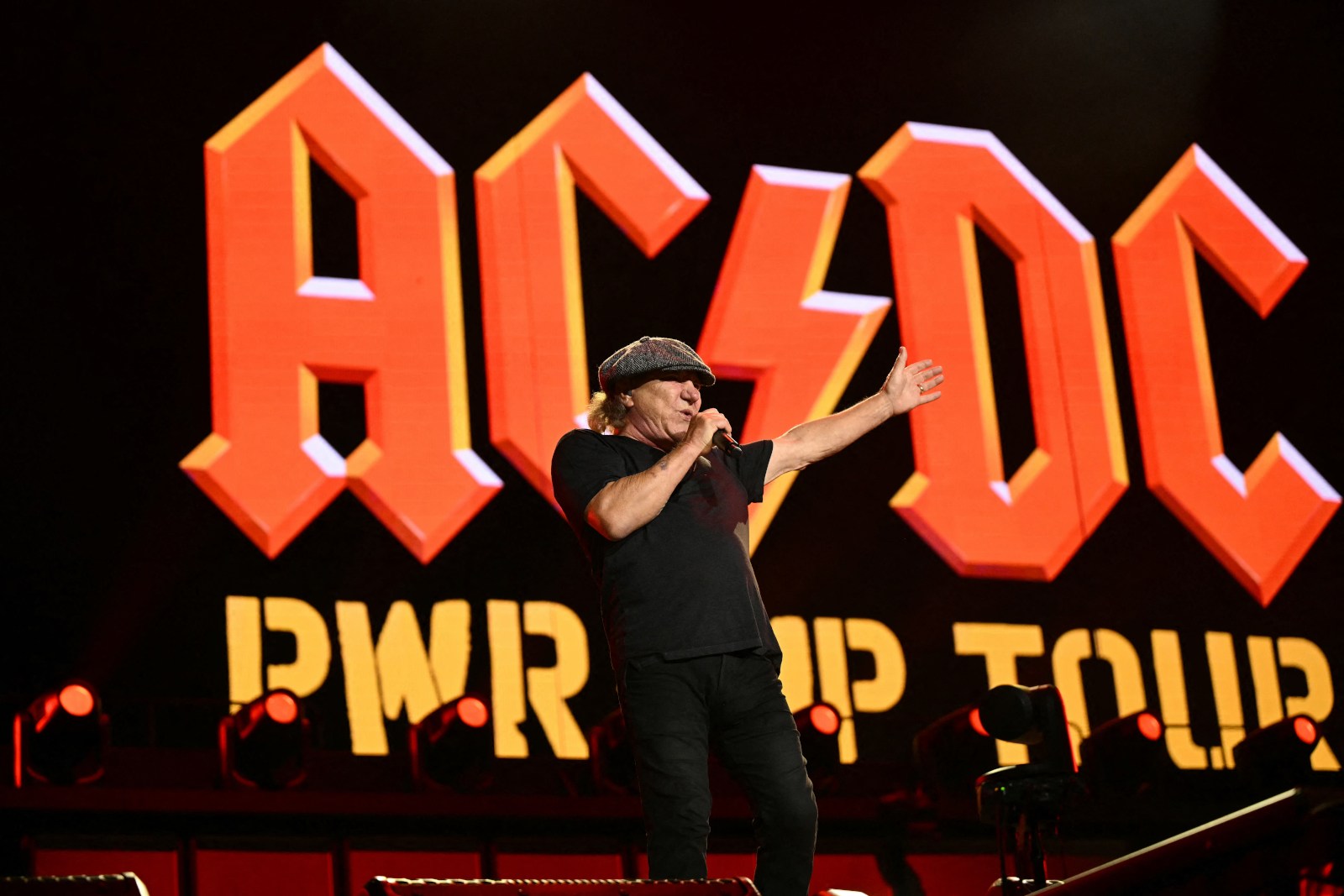 ac/dc-set-list-roundtable:-what-should-they-play-on-2025-tour?