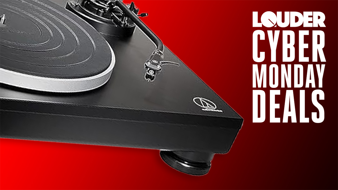 one-of-our-favourite-audio-techinca-turntables-has-received-a-huge-price-drop-as-cyber-monday-winds-down