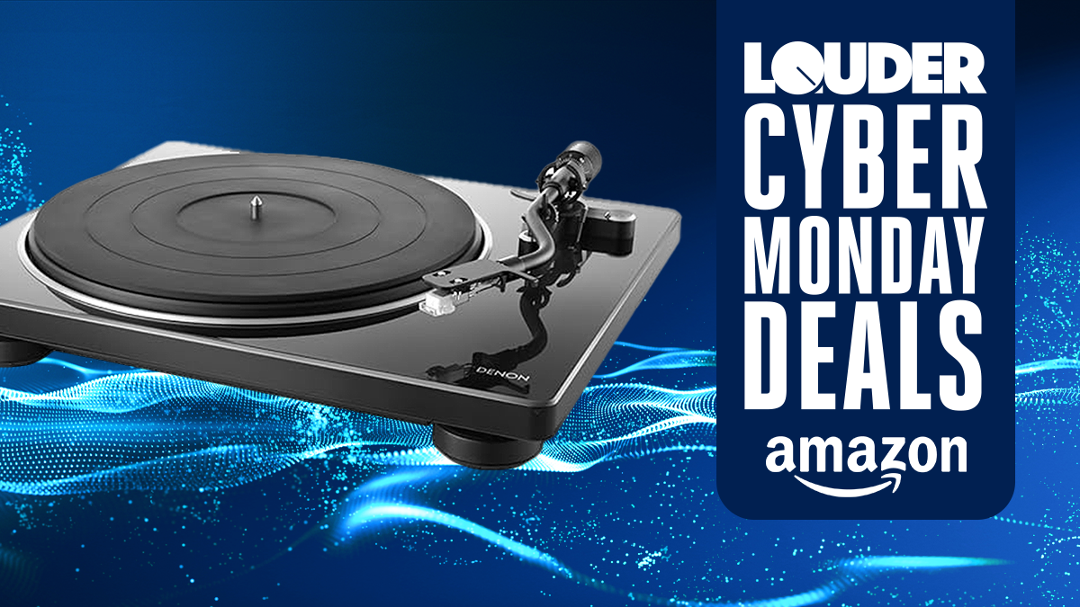 this-is-one-of-the-best-turntable-deals-i’ve-seen-this-cyber-monday,-but-you’re-going-to-have-to-be-really-quick-if-you-want-to-grab-one