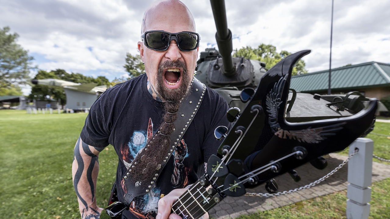 kerry-king-adds-summer-2025-headline-shows-in-the-uk-and-europe,-plus-gojira-support-slot,-to-his-solo-band-tour-schedule