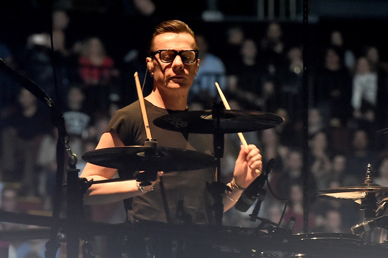 u2-drummer’s-disability-makes-counting-‘like-climbing-everest’