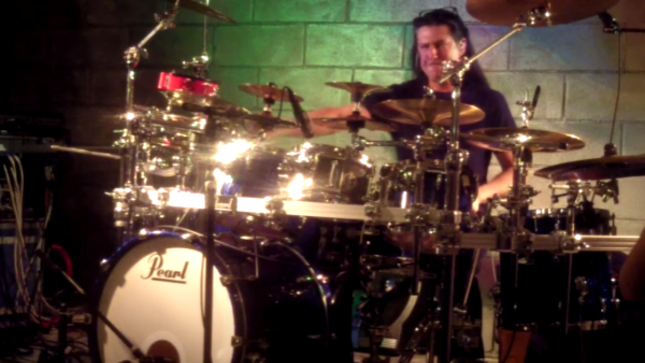 mike-mangini-shares-drum-clinic-performance-of-dream-theater’s-“outcry”-(video)