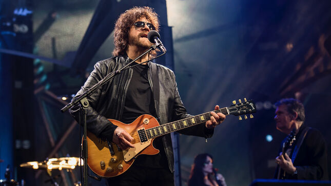 JEFF LYNNE Talks ELO’s Final Concert, Promises New Music – “I Am Excited To Return To The Studio Full-Time, Which Is What I Love!”