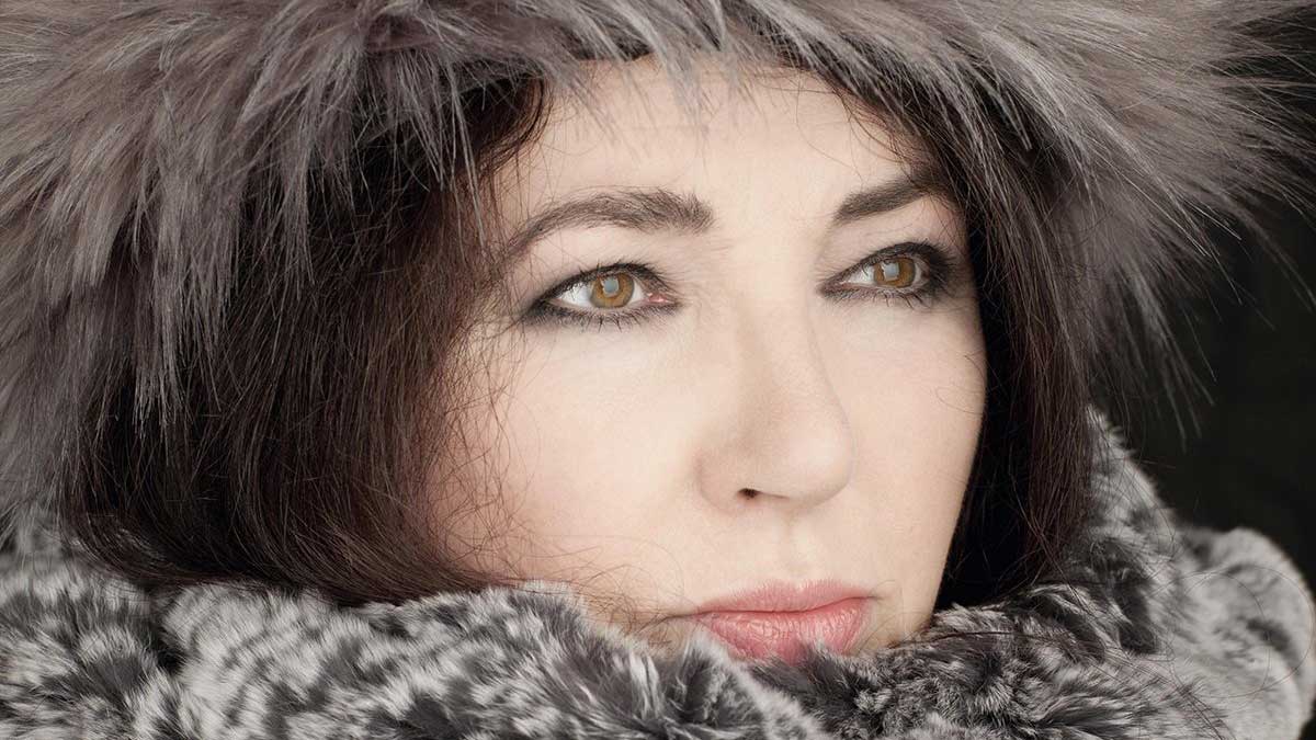 “could-they-be-our-human-pods,-like-those-from-the-matrix?”:-kate-bush-draws-parallels-between-impressionist-painter-monet-and-ai-in-annual-christmas-message