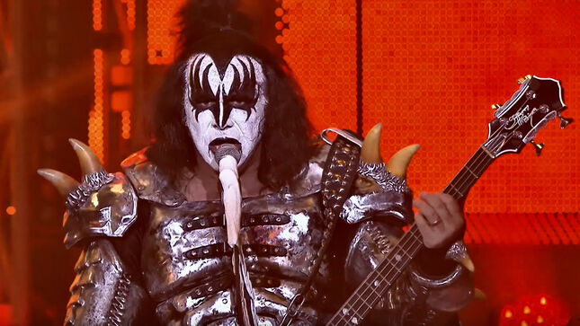 kiss’-gene-simmons-discusses-changing-his-name-–-“my-given-name-starts-off-with-the-sound-of-a-cat-throwing-up-a-hairball”;-video