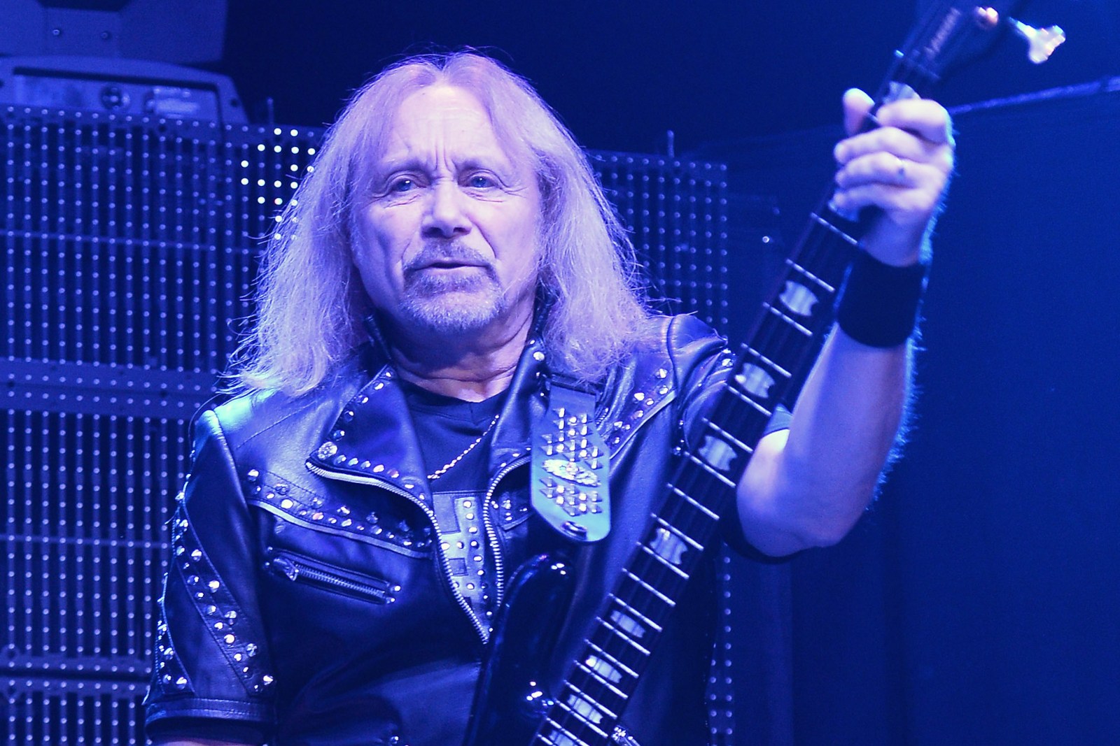 ian-hill-says-original-judas-priest-fans-are-‘expiring’