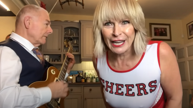 robert-fripp-&-toyah-share-cover-of-a-billy-idol-classic-for-sunday-lunch-(video)