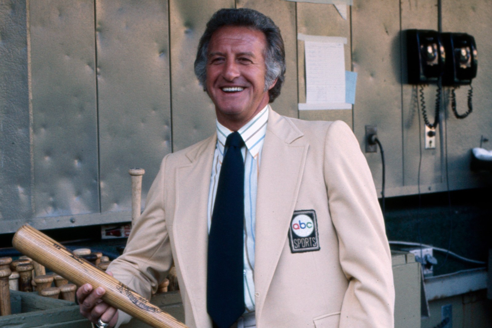 bob-uecker,-baseball-icon-and-film-and-tv-star,-dies-at-90