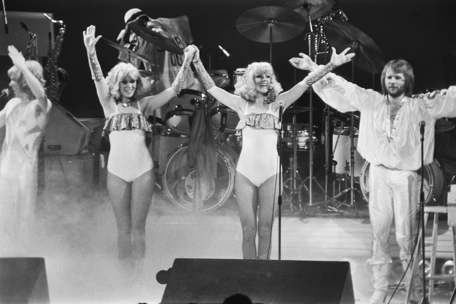 25-years-ago:-abba-refuses-to-reunite-for-$1-billion