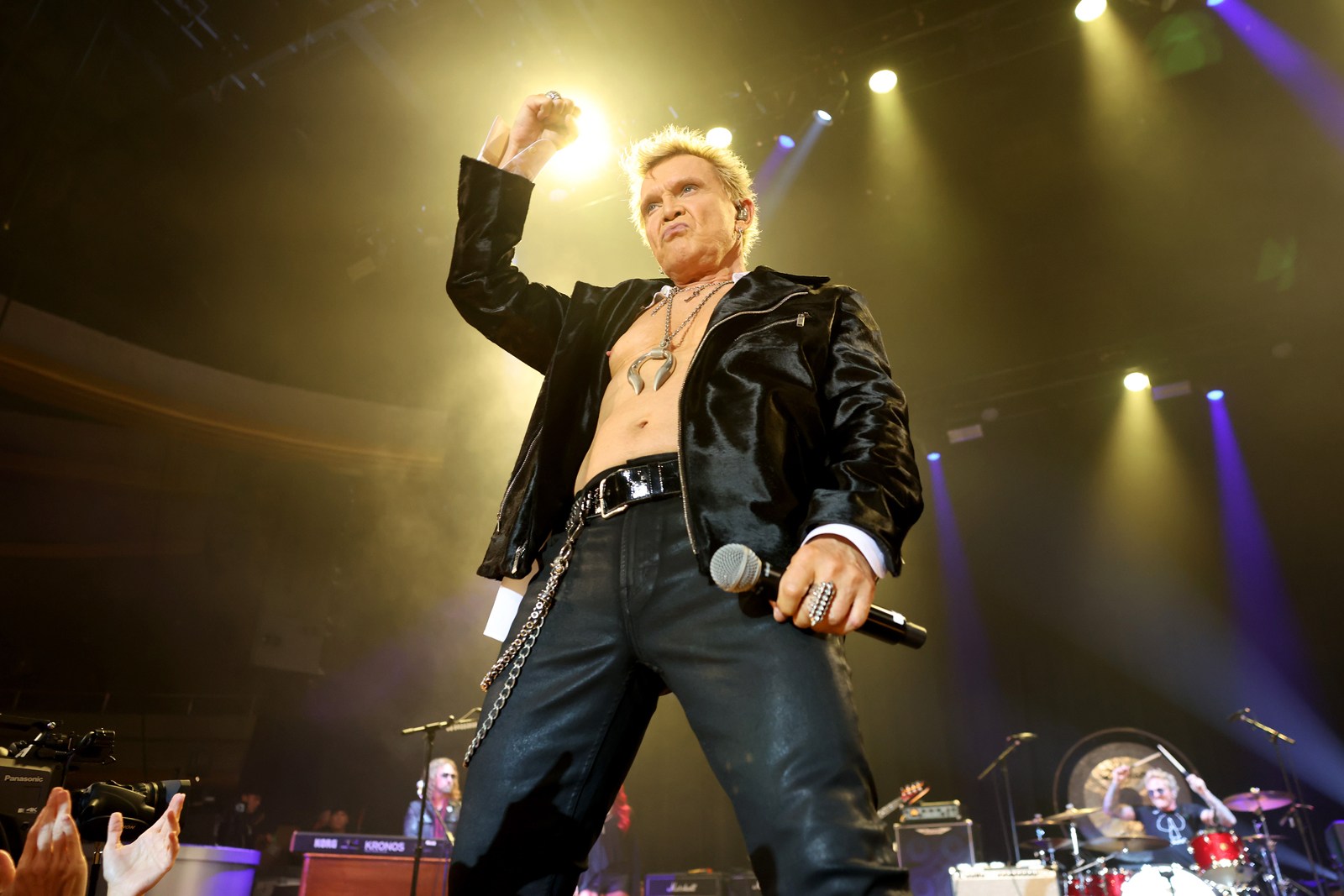 billy-idol-is-‘knocked-out’-by-rock-hall-nomination