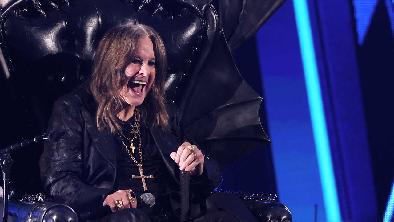 “i’m-not-planning-on-doing-a-set-with-black-sabbath”:-ozzy-says-he’ll-only-do-“little-bits-and-pieces”-with-sabbath-at-final-reunion-show