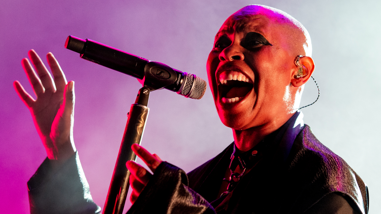 “Sometimes you guys need to shut the **** up and enjoy or not enjoy”: Skunk Anansie’s Skin gives her unfiltered thoughts on hate comments