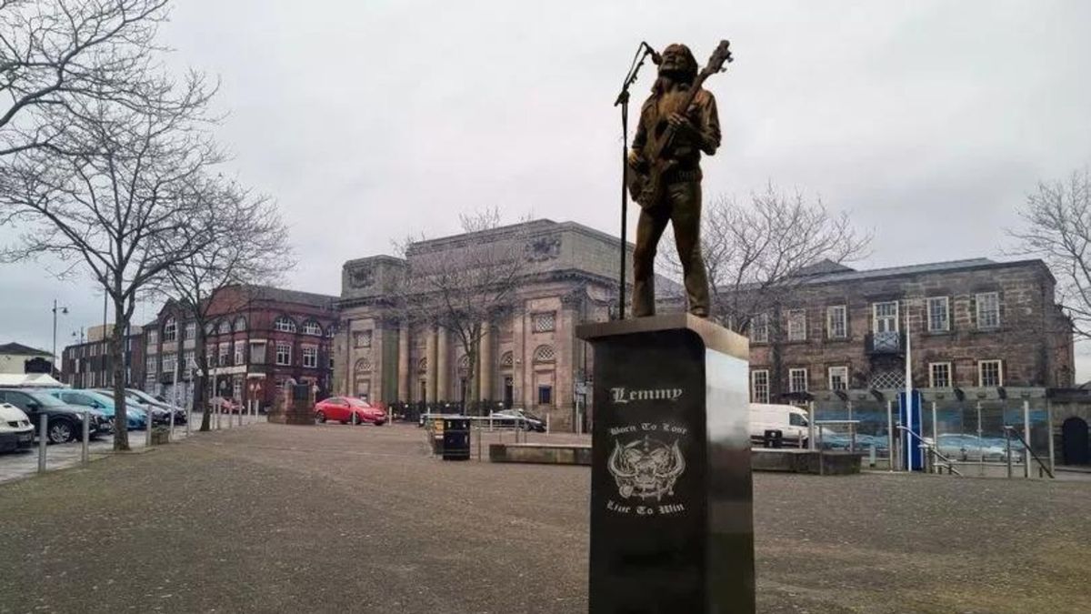 official-lemmy-statue-to-be-unveiled-–-and-you-can-be-there