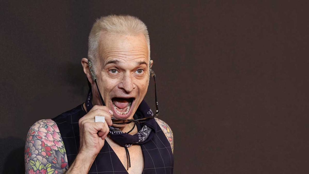 david-lee-roth-announces-first-tour-since-announcing-retirement-from-touring