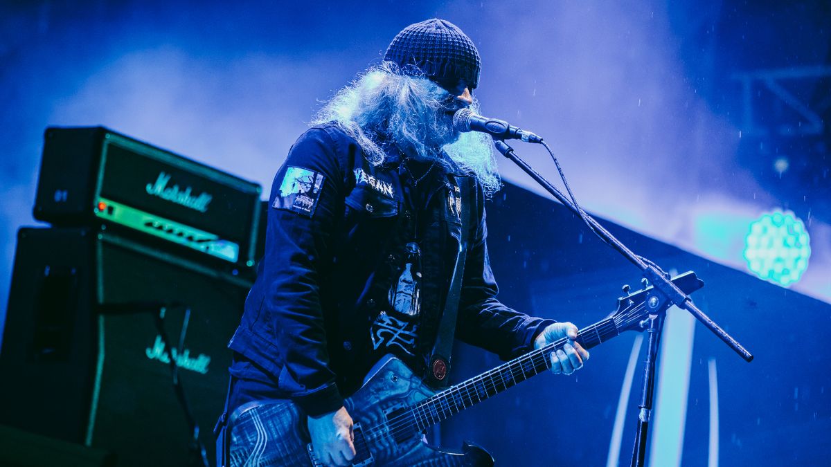 7-bands-that-defined-incineration-festival-2025
