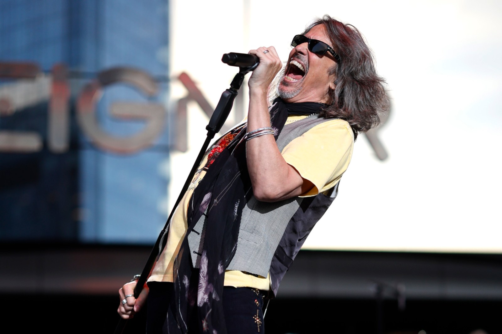 kelly-hansen-quitting-foreigner