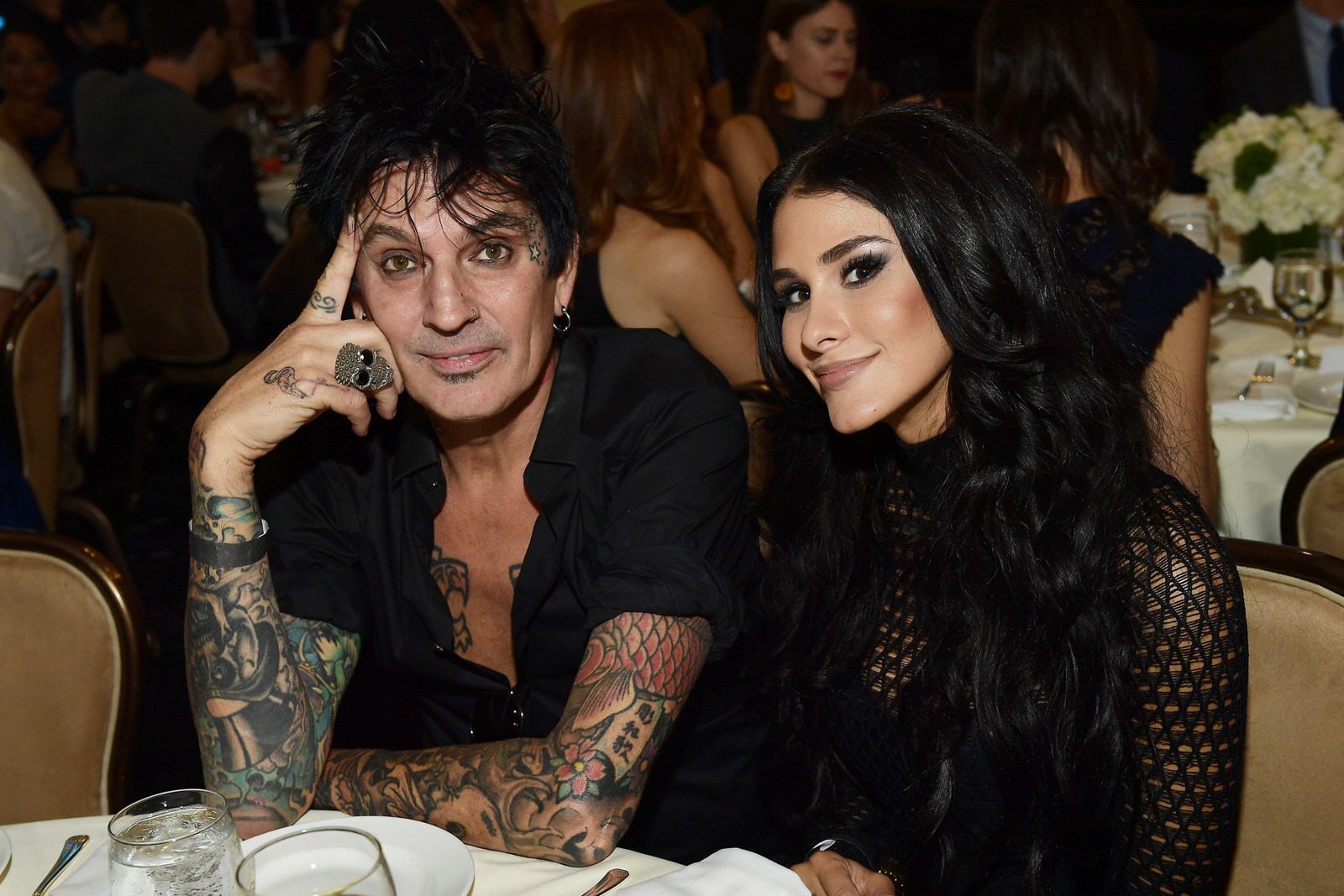 ronnie-radke-says-he-called-fbi-about-tommy-lee-catfishing-drama