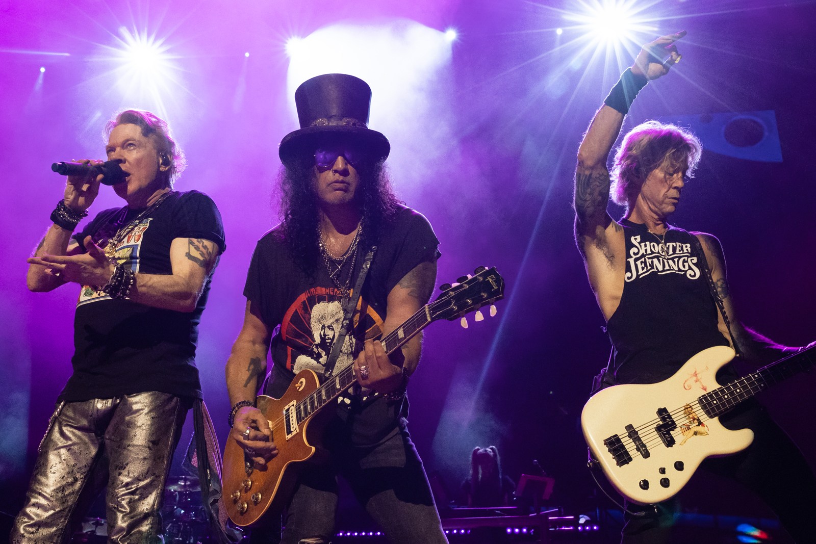 Guns N’ Roses Debut New Cover, Bring Back Classics in Abu Dhabi